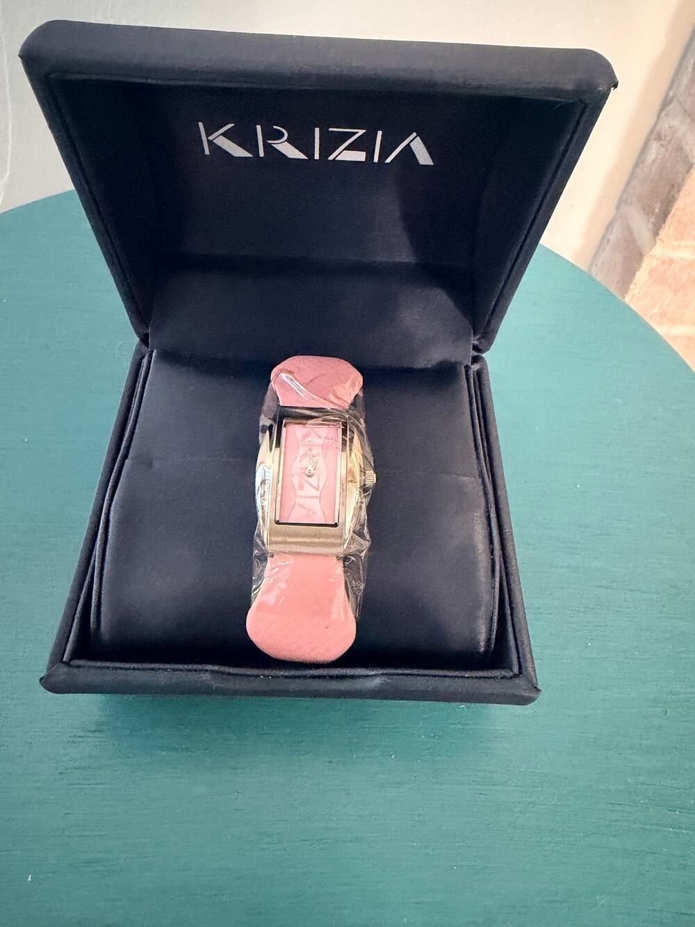 Vintage Y2K Krizia pink and silver watch New